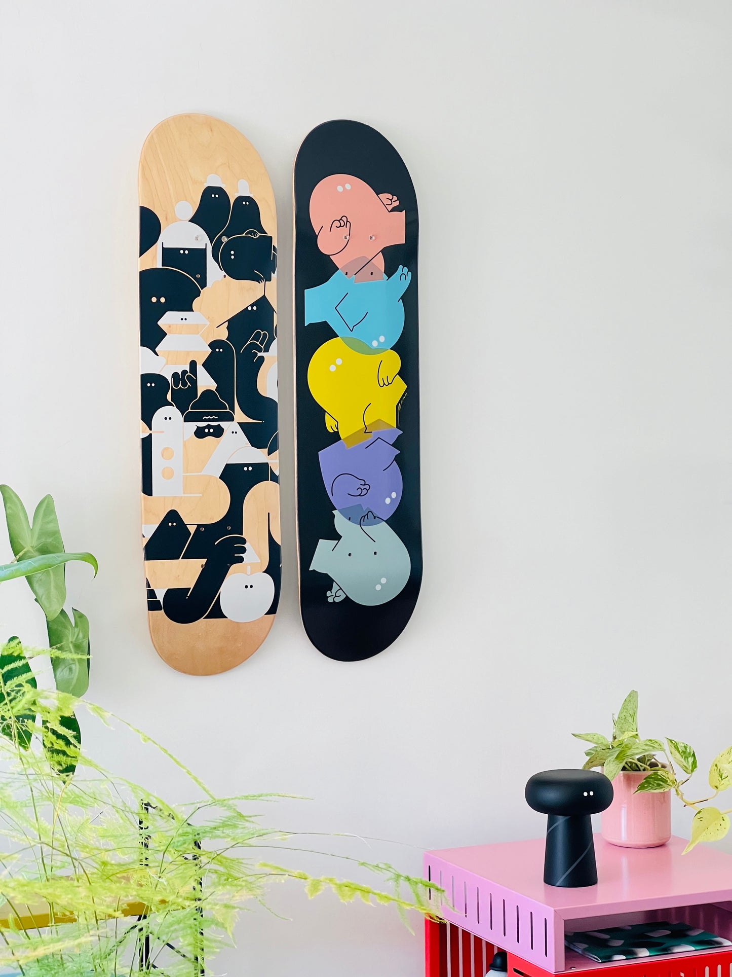 スケートボード 2 台 + サイン入り金メダル 1 枚付き EMU パック