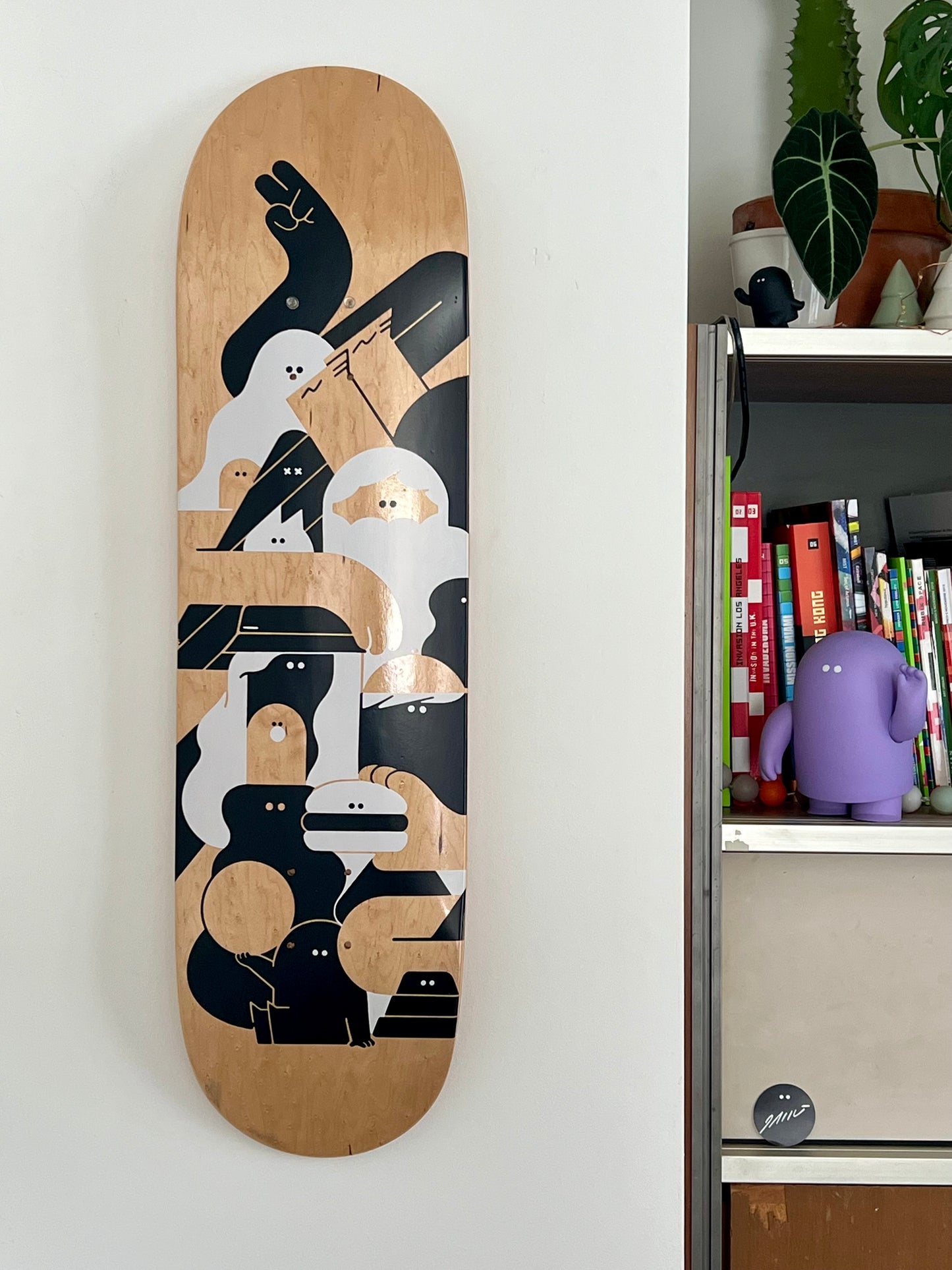 ÉMU SIGNÉ Neighbours n•2 - Deck'On - 1 skateboard