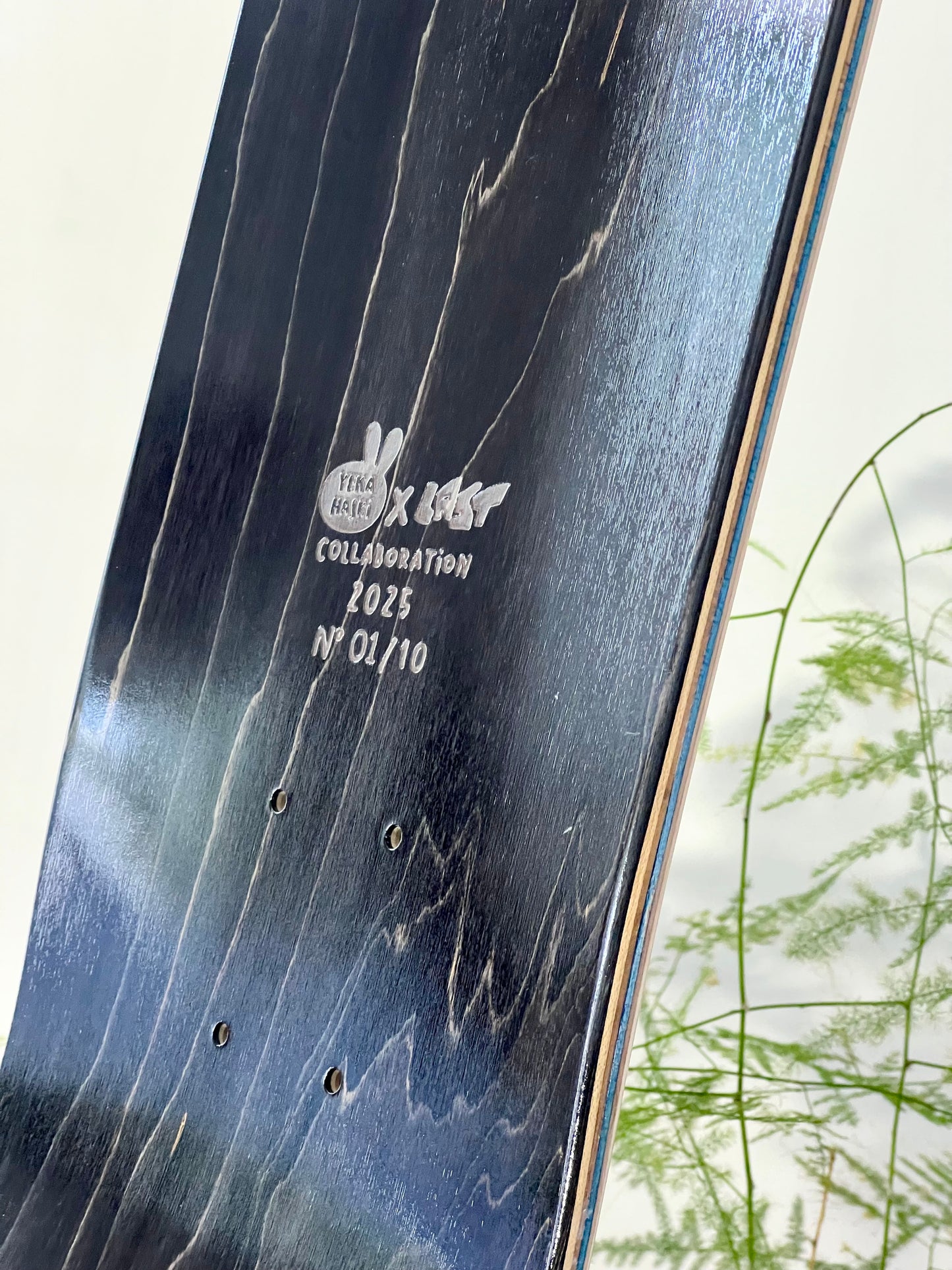 .YEKA HASKI - Version grise - 1 skateboard