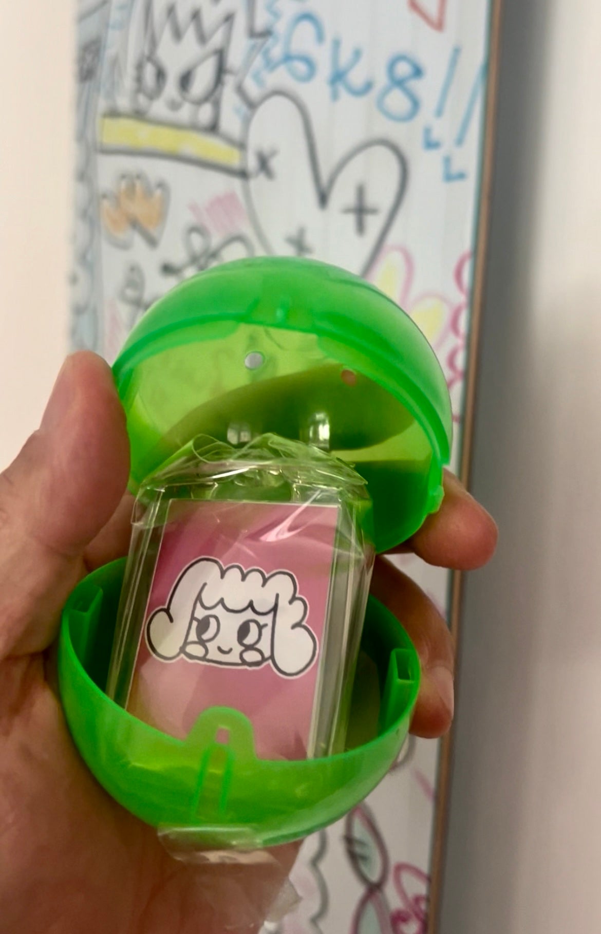 .SHEA - ensemble avec skateboard + goodies