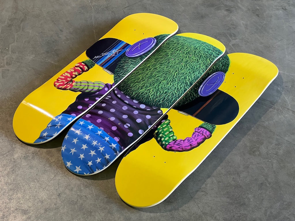 SUANJAYA KENCUT "Skate boy jaune" - Set Deck'On - 3 skateboards