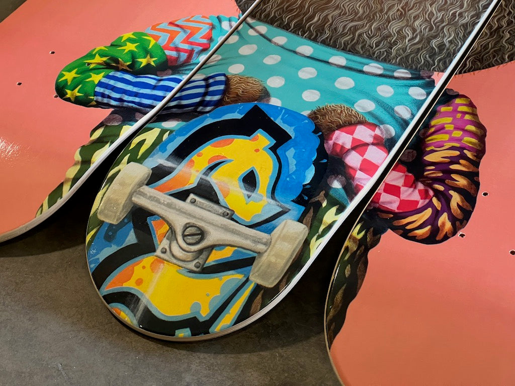 SUANJAYA KENCUT "Pink skate boy" - Coffret Deck'On - 3 skateboards