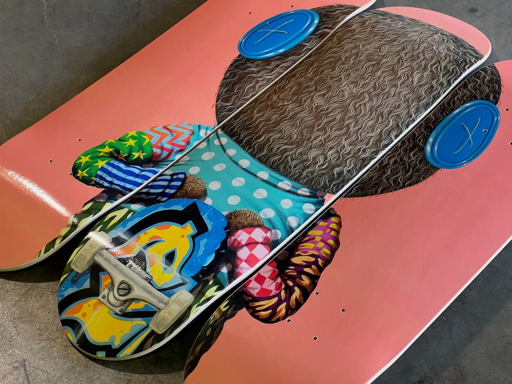 SUANJAYA KENCUT "Pink skate boy" - Coffret Deck'On - 3 skateboards