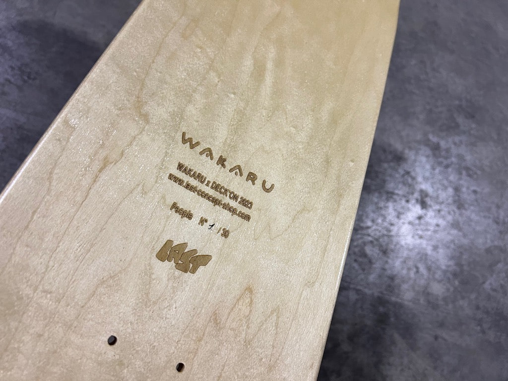 WAKARU "People" - Deck'On - 1 skateboard + 2 peluches